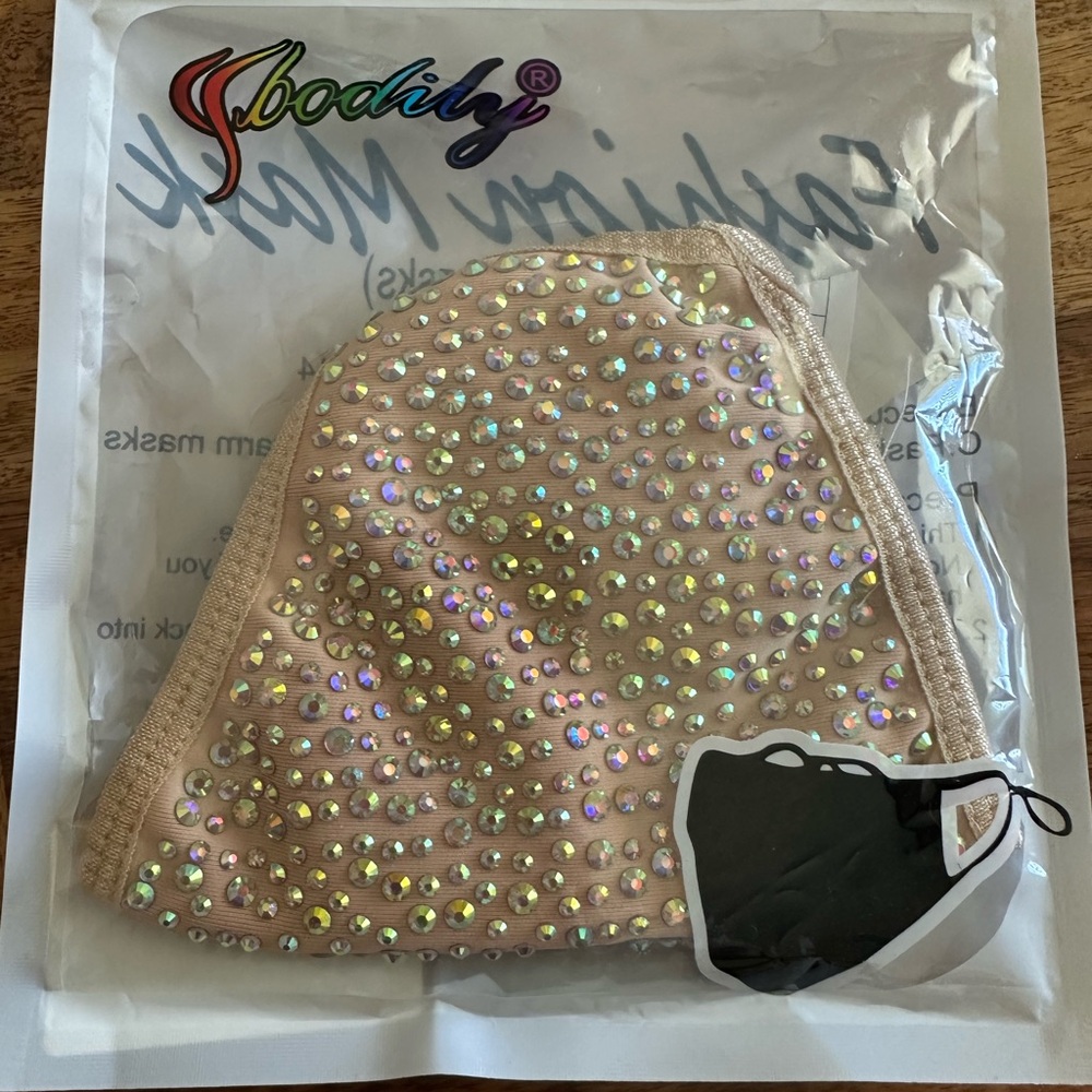 Bodify Rhinestone Face Mask